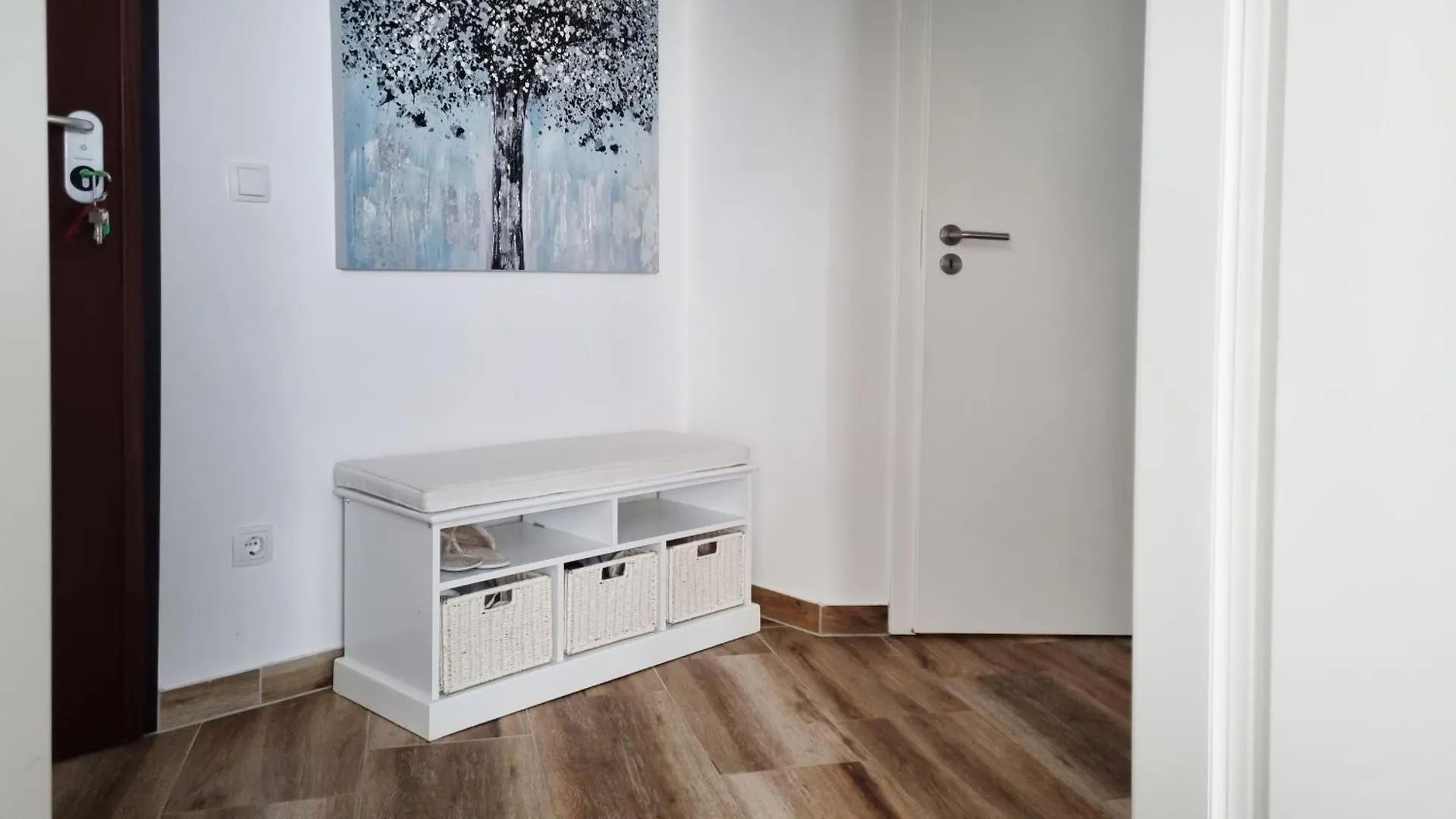 Dreams Apartment